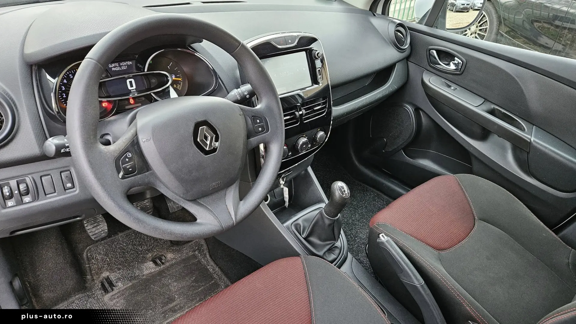 RENAULT CLIO 0.9 TCE 2013