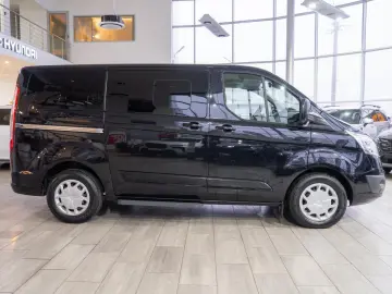Ford Tourneo Custom 2.2L Duratorq-TDCi