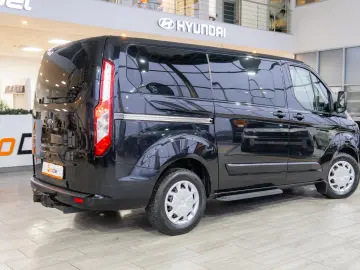 Ford Tourneo Custom 2.2L Duratorq-TDCi