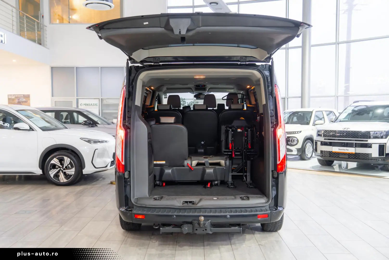 Ford Tourneo Custom 2.2L Duratorq-TDCi