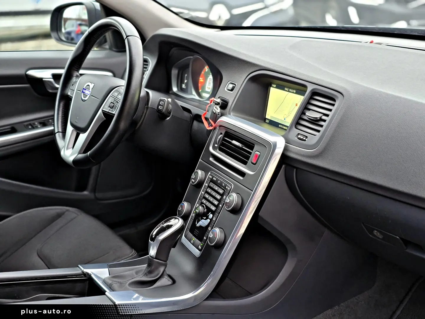 Volvo V60 2.0 D3 Momentum