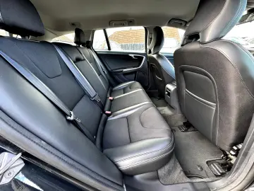 Volvo V60 2.0 D3 Momentum