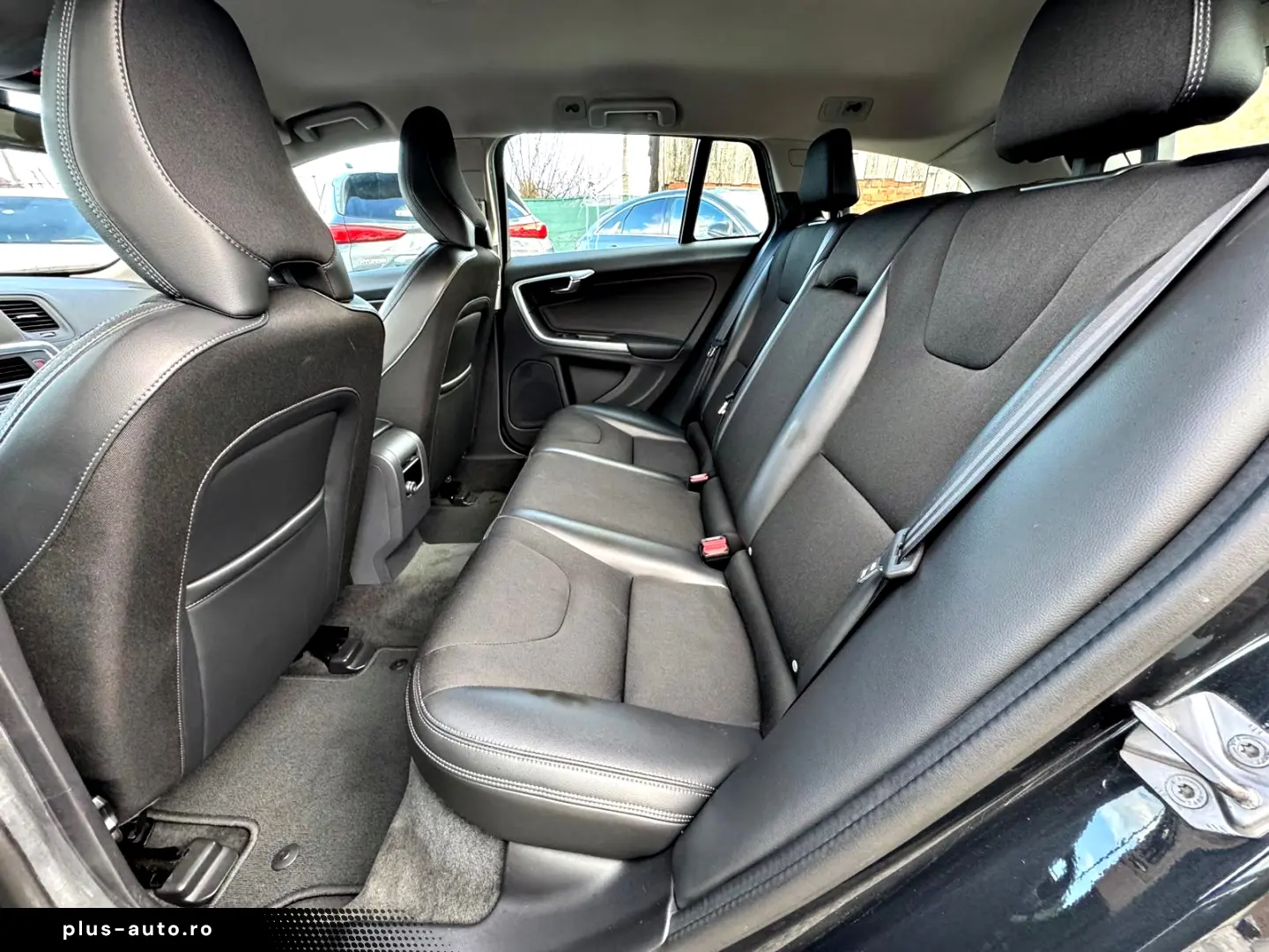 Volvo V60 2.0 D3 Momentum