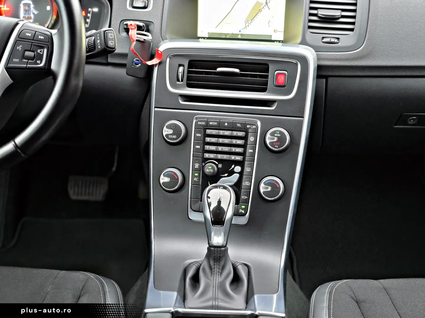 Volvo V60 2.0 D3 Momentum