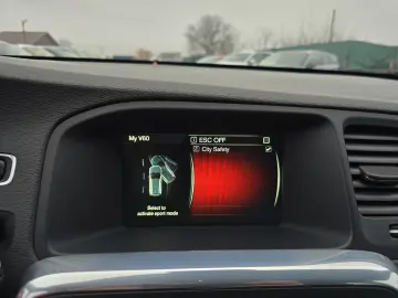 Volvo V60 2.0 D3 Momentum