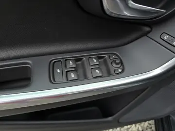 Volvo V60 2.0 D3 Momentum