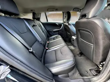 Volvo V60 2.0 D3 Momentum
