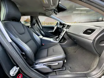 Volvo V60 2.0 D3 Momentum