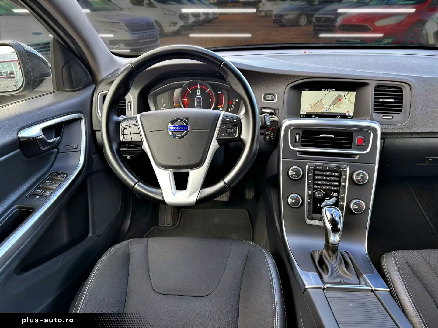 Volvo V60 2.0 D3 Momentum