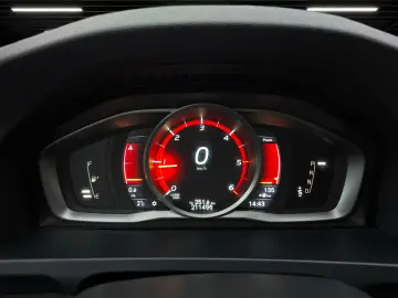 Volvo V60 2.0 D3 Momentum