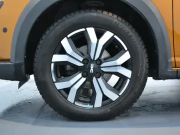 DACIA SANDERO 1.0 TCe 90CP Stepway Extreme CVT