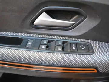 DACIA SANDERO 1.0 TCe 90CP Stepway Extreme CVT