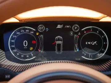 ASTON MARTIN DBX 707 Silver Birch Oxford Tan