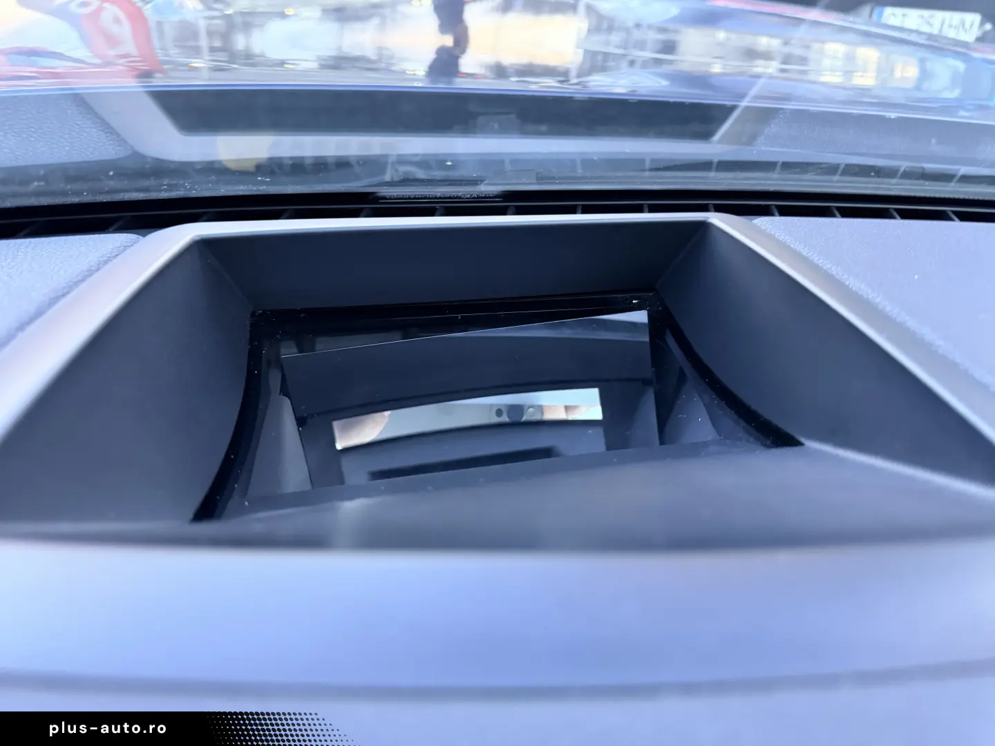 4 butoane plata esalonata direct din parc