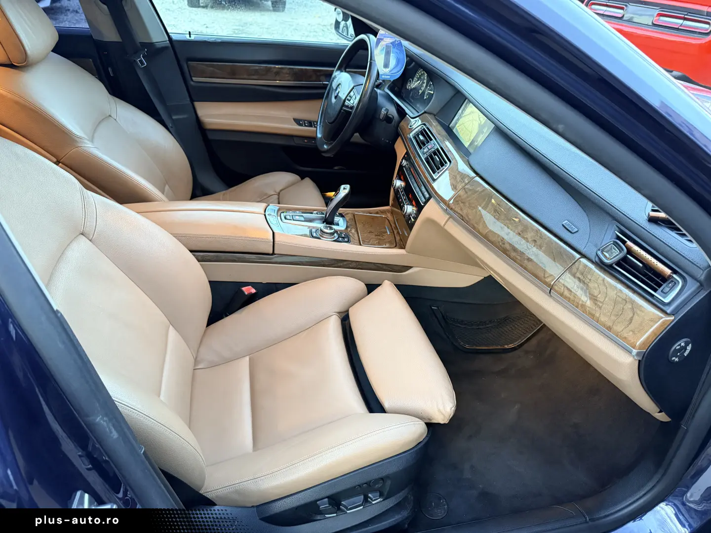 4 butoane plata esalonata direct din parc