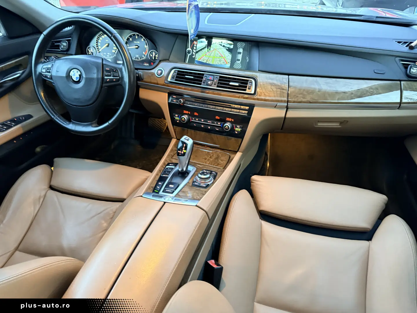 4 butoane plata esalonata direct din parc