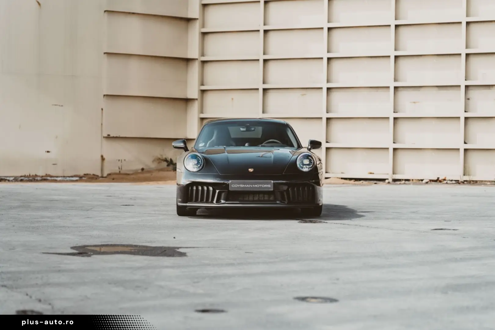 PORSCHE 911 Carrera GTS T-Hybrid