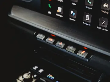 PORSCHE 911 Carrera GTS T-Hybrid