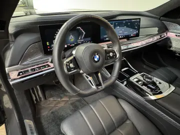 BMW 740d xDrive M Sport Pro TwoTone B&W TV Massage