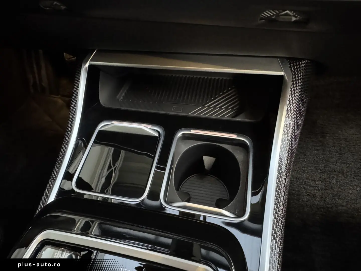 BMW 740d xDrive M Sport Pro TwoTone B&W TV Massage