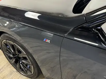 BMW 740d xDrive M Sport Pro TwoTone B&W TV Massage