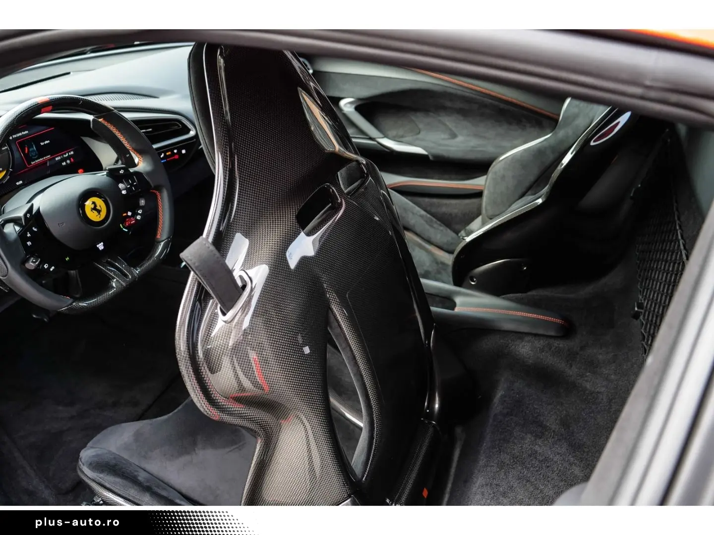 FERRARI 296 GTB  Garantie bis 2030 Carbon LED Lift JBL