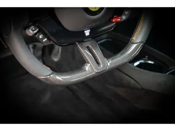 FERRARI 296 GTB  Garantie bis 2030 Carbon LED Lift JBL