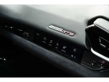 FERRARI 296 GTB  Garantie bis 2030 Carbon LED Lift JBL