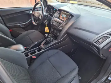 Ford Focus 2016 euro6 benzină