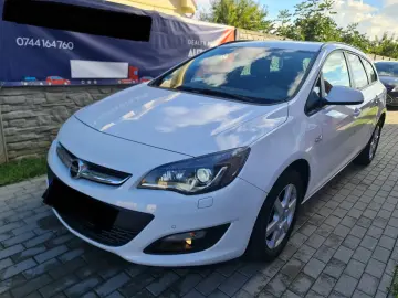 Opel Astra J diesel 2015 euro6 xenon