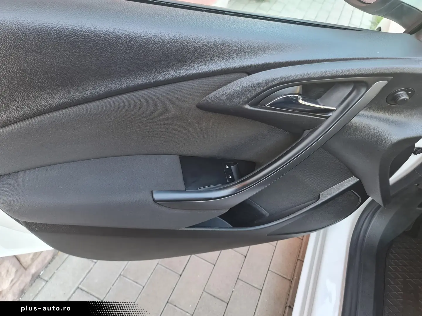 Opel Astra J diesel 2015 euro6 xenon