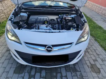 Opel Astra J diesel 2015 euro6 xenon