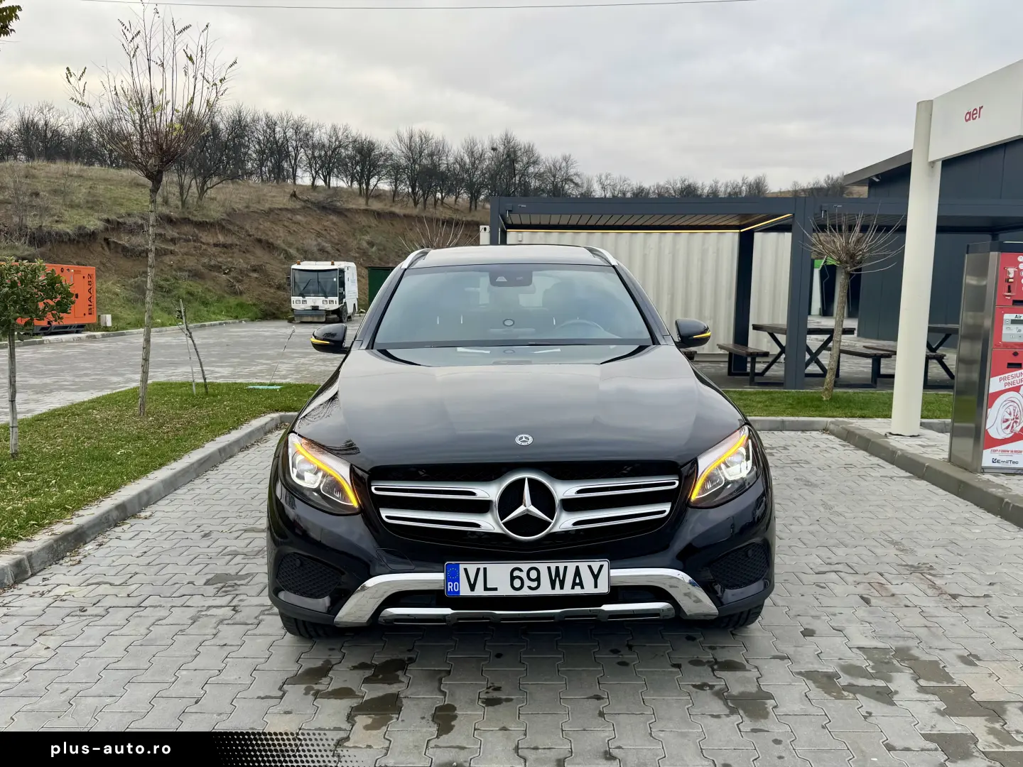 Mercedes-Benz GLC 220