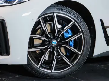 BMW M440i xD GC GLASDACH LASER ACC HuD AHK 360  KEYL