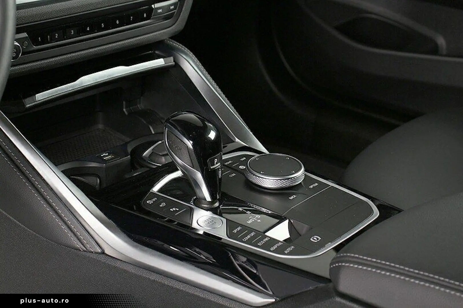 BMW M440i xDr Coupé ACC LiveCockpit HuD LED DAB