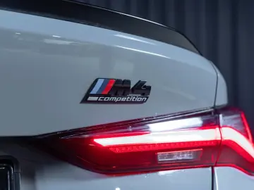 BMW M4 Competition ACC 360 HK Laser HUD Gesture