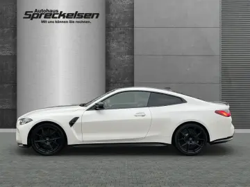 BMW M4 3.0 xDrive Competition Driving Assistant Prof