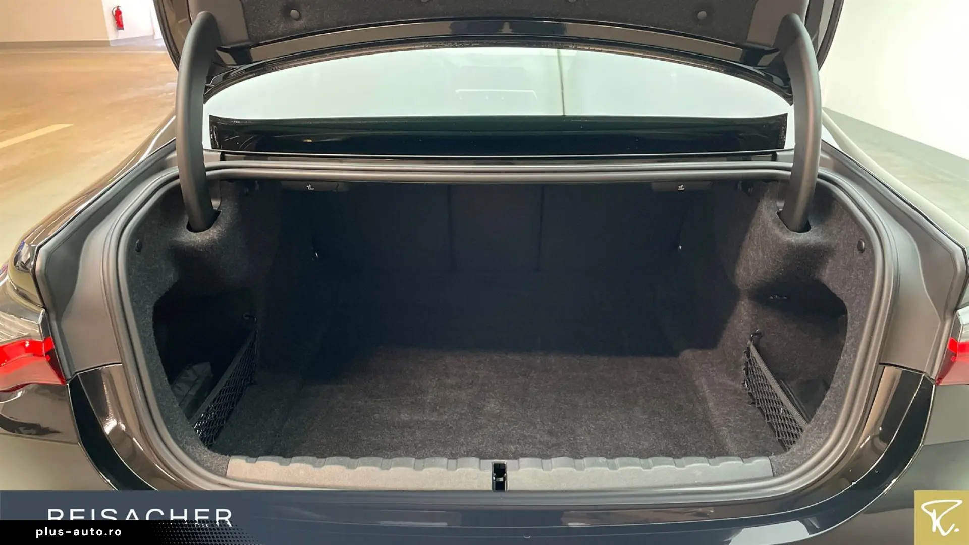 BMW M4 A Competition Coupé DAProf HeadUP Laser