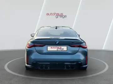 BMW M4 Coupe Competition Laser Carbonpaket HUD