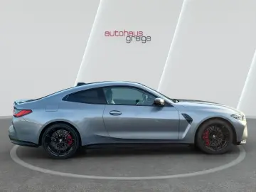 BMW M4 Coupe Competition Laser Carbonpaket HUD