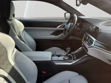 BMW M4 Coupe Competition Laser Carbonpaket HUD