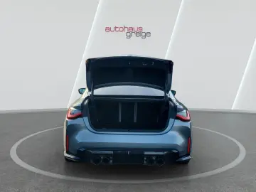 BMW M4 Coupe Competition Laser Carbonpaket HUD