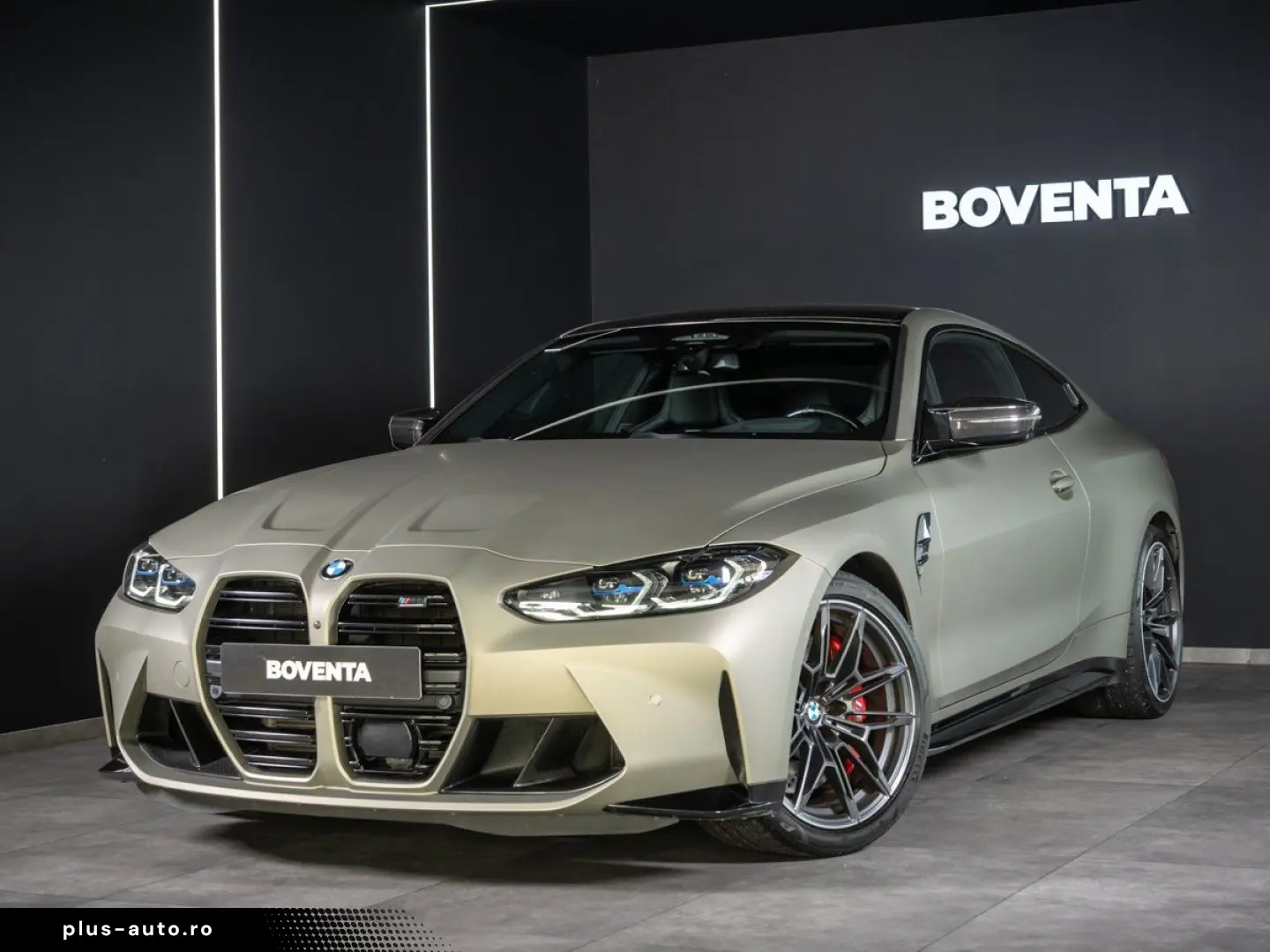 BMW M4 Competition Coupe  CARBON SCHALENSITZ H&K HUD