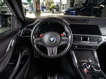 BMW M4 Competition Coupe  CARBON SCHALENSITZ H&K HUD