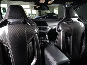 BMW M4 Competition Coupe  CARBON SCHALENSITZ H&K HUD