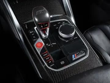 BMW M4 Competition Coupe  CARBON SCHALENSITZ H&K HUD