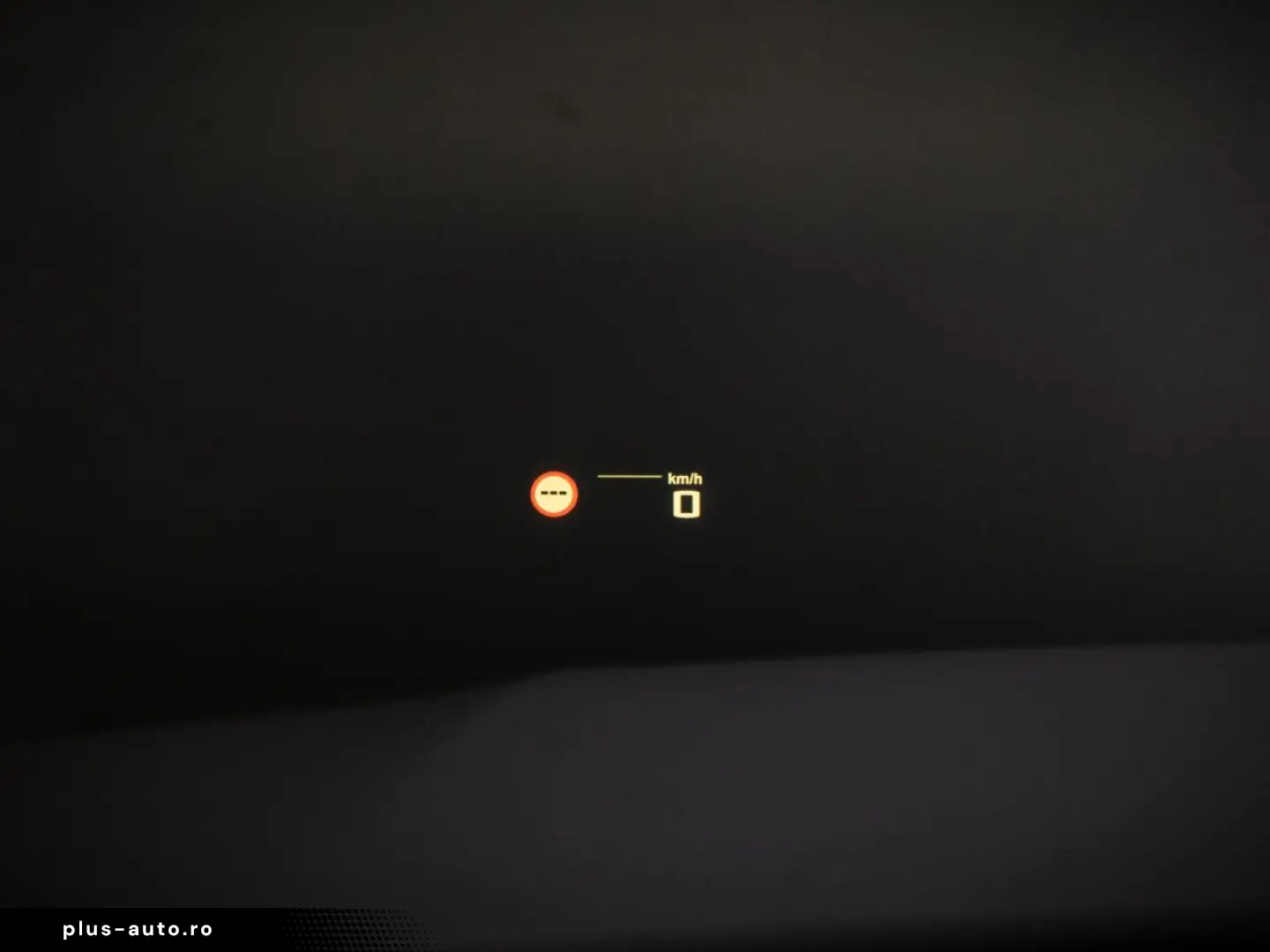 BMW M4 Competition Coupe  CARBON SCHALENSITZ H&K HUD