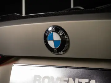 BMW M4 Competition Coupe  CARBON SCHALENSITZ H&K HUD