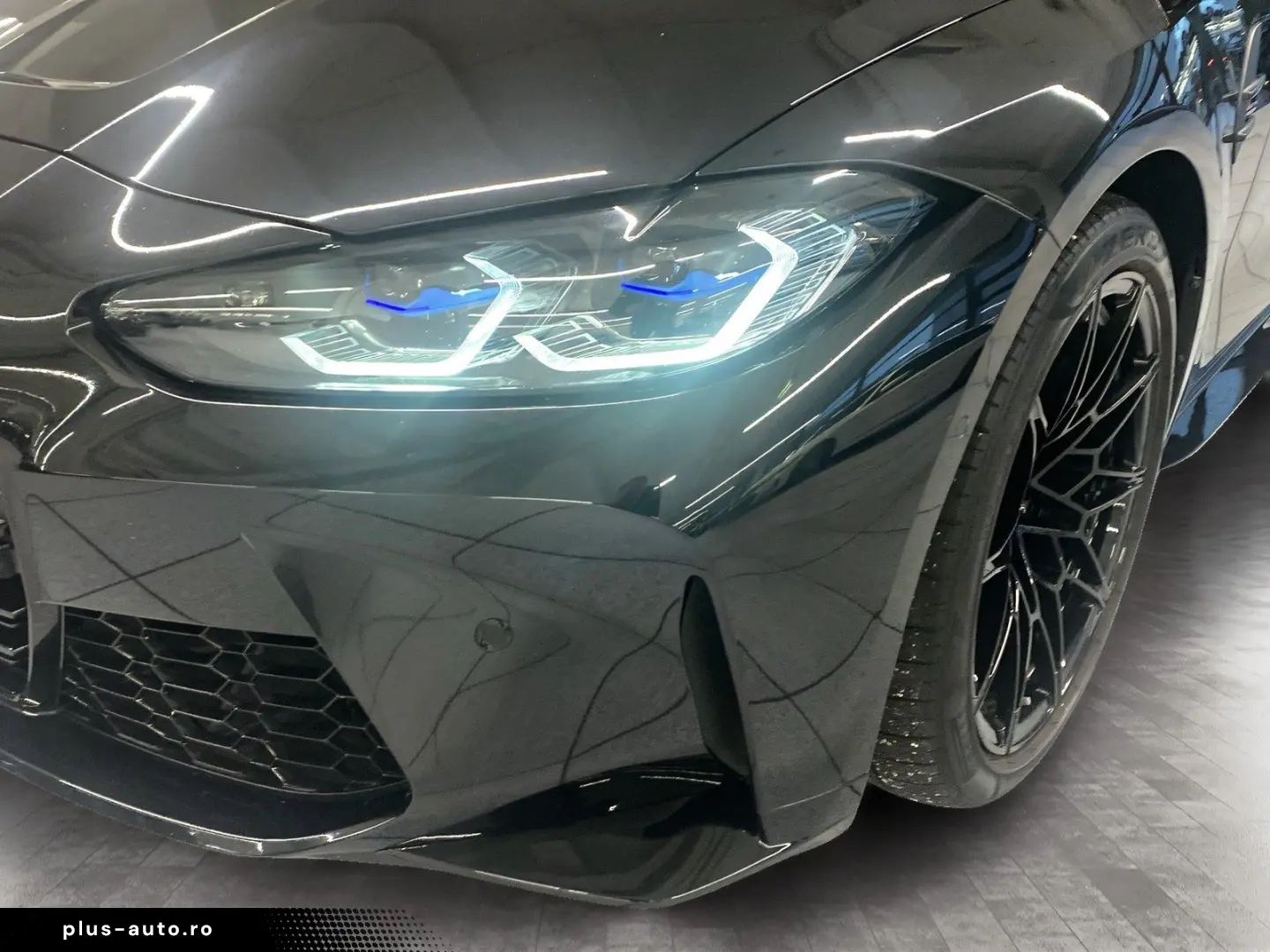 BMW M4 Competition M xDrive Cabrio Harman K Head-Up