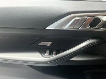 BMW M4 Competition M xDrive Cabrio Harman K Head-Up